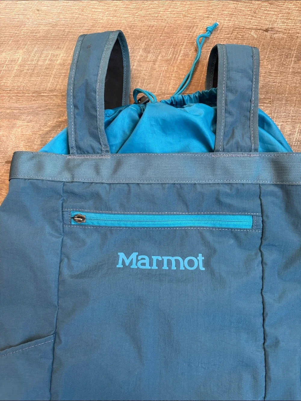 Marmot Urban Hauler Backpack Medium Teal/Blue Tote Drawstring Top READ